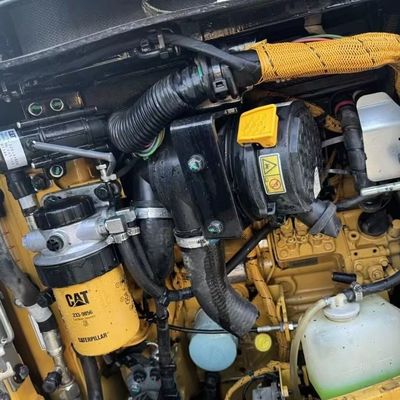 مواد دستکاری قدیمی مینی حفاری حفاری Cat302 زمین ماشین آلات حرکت
