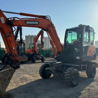 48KW استفاده شده DOOSAN Excavator ماشین Doosan DX60W هیدرولیک کاوشگر کاوشگر 5550 kg
