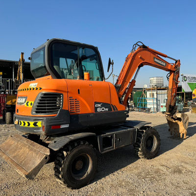 48KW استفاده شده DOOSAN Excavator ماشین Doosan DX60W هیدرولیک کاوشگر کاوشگر 5550 kg