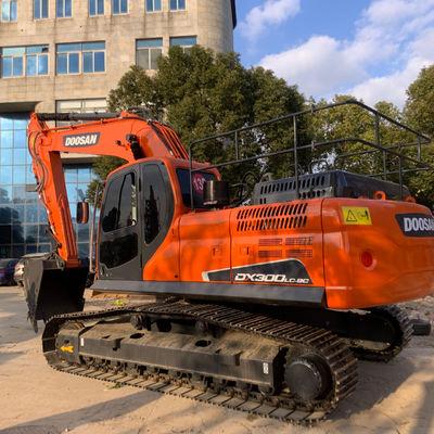 نوع کاوشگر استفاده شده DOOSAN DX300LC-9C حفاری ماشین آلات حرکت زمین 30215 kg
