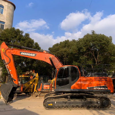 نوع کاوشگر استفاده شده DOOSAN DX300LC-9C حفاری ماشین آلات حرکت زمین 30215 kg