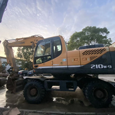 هیوندای 210W-9 استفاده شده چرخ حفاری تجهیزات ساختمانی هیوندای 20560kg