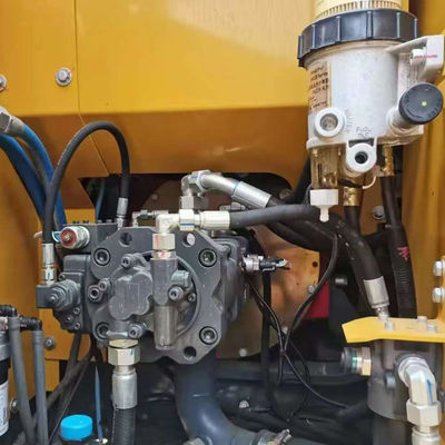 ماشین حفاری هیدرولیک XCMG XE135 با ردیاب خزنده